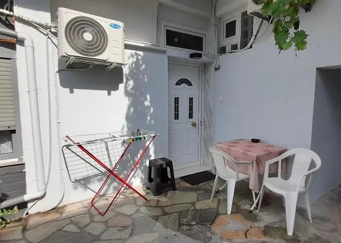 Apartment Grey Nea Michaniona